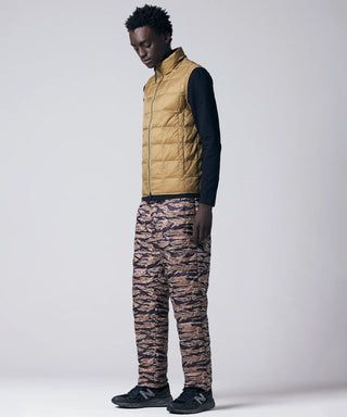 ベージュ/モデル身長 184cm/着用サイズ L