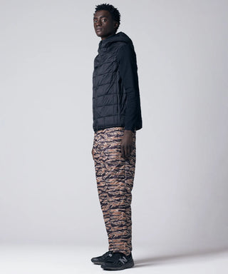 ブラック/モデル身長 184cm/着用サイズ L