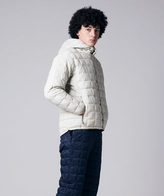 アイスグレー/モデル身長 180cm/着用サイズ L