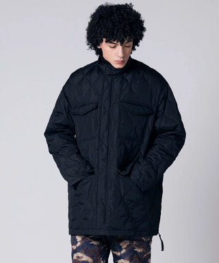 ブラック/モデル身長 180cm/着用サイズ L