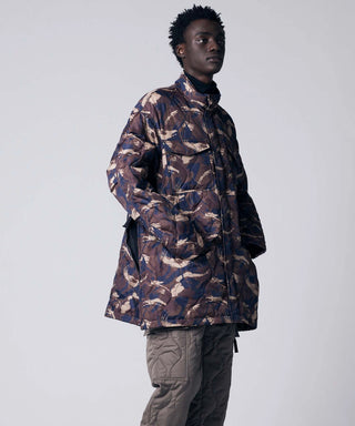 ペイントカモ/モデル身長 184cm/着用サイズ L