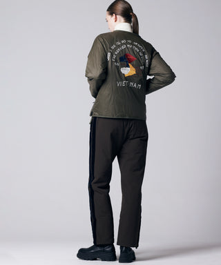 ダークチョコ(ダークネイビー)/モデル身長 170cm/着用サイズ XS