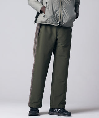 ダークオリーブ(D.チャコール)/モデル身長 184cm/着用サイズ L