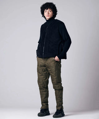 ブラック×ブラック/モデル身長 180cm/着用サイズ L