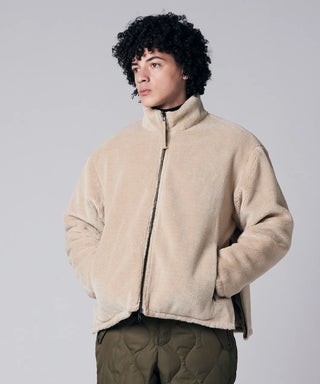 コヨーテ×ベージュ(ボア面)/モデル身長 180cm/着用サイズ L