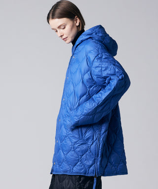 コバルト/モデル身長 171cm/着用サイズ M