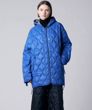 コバルト/モデル身長 171cm/着用サイズ M