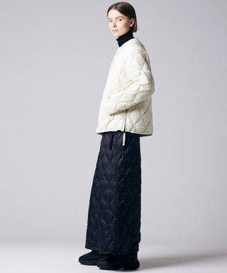 オフホワイト/モデル身長 171cm/着用サイズ M