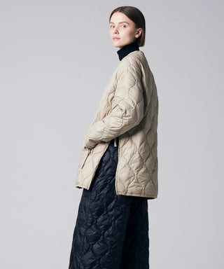 グレーベージュ/モデル身長 171cm/着用サイズ M