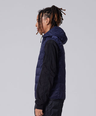 ネイビー/モデル身長 179cm/着用サイズ L