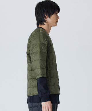 ダークオリーブ/モデル身長 178cm/着用サイズ L