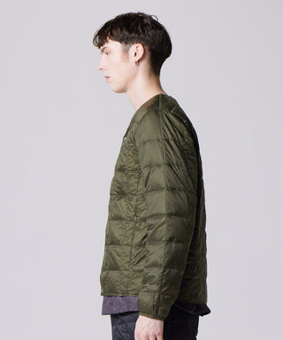 ダークオリーブ/モデル身長178 cm/着用サイズ L