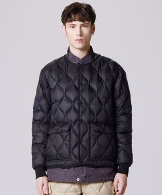 ブラック/モデル身長 178cm/着用サイズ L