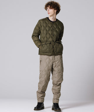 ダークオリーブ/モデル身長 183cm/着用サイズ L