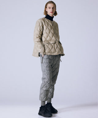 グレーベージュ/モデル身長 180cm/着用サイズ L