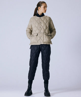 グレーベージュ/モデル身長 166cm/着用サイズ M