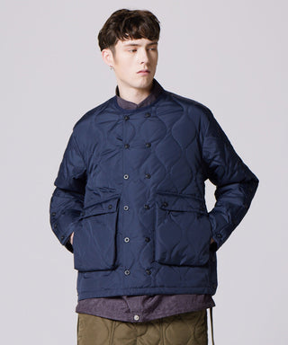 ダークネイビー/モデル身長 178cm/着用サイズ L