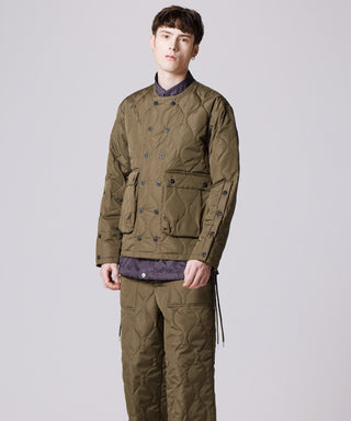 ダークオリーブ/モデル身長 178cm/着用サイズ L