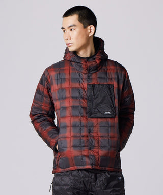 チェック(ブラック/レッド)/モデル身長 180cm/着用サイズ L