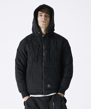 ブラック/モデル身長 178cm/着用サイズ L