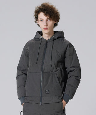 ダークチャコール/モデル身長 183cm/着用サイズ L