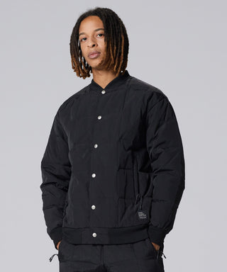 ブラック/モデル身長 179cm/着用サイズ L