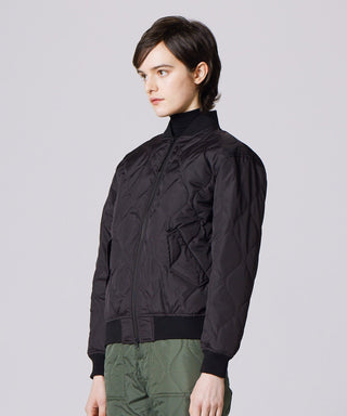 ブラック/モデル身長 169cm/着用サイズ S