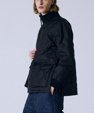 ダークセージグリーン/モデル身長 180cm/着用サイズ L