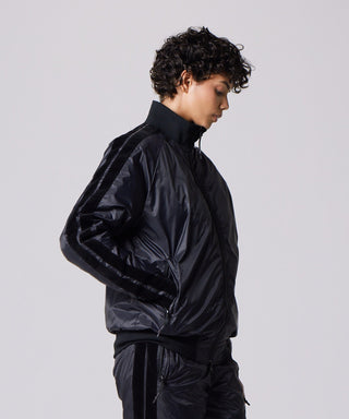 ブラック(ブラック)(表側)/モデル身長 172cm/着用サイズ XS