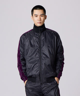 ブラック(ダークパープル)/モデル身長 180cm/着用サイズ L