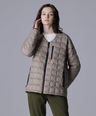 カーキ/モデル身長 168cm/着用サイズ XS