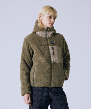 ライトグレー×ベージュ(ボア面)/モデル身長 167cm/着用サイズ XS