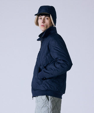 ダークネイビー×ベージュ/モデル身長 178cm/着用サイズ L