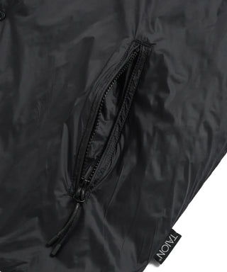 ⚫︎ 裏側は、しっかり収納できるファスナーポケット。