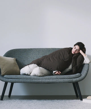 <ルームダウン> ダウン膝掛け クッションカバー付き（ブランケットサイズ）<TAION-H105W145-DIC>