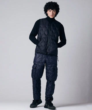 ブラック／モデル身長 180cm／着用サイズ L