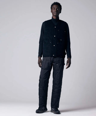 ブラック／モデル身長 184cm／着用サイズ L