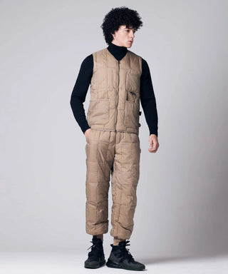 サンドベージュ／モデル身長 180cm／着用サイズ L