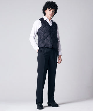 ブラック／モデル身長 180cm／着用サイズ L