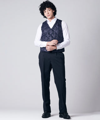 ネイビー／モデル身長 180cm／着用サイズ L