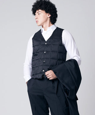 ブラック／モデル身長 180cm／着用サイズ L