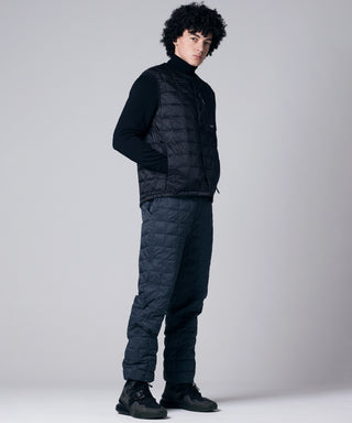 ブラック／モデル身長 180cm／着用サイズ L