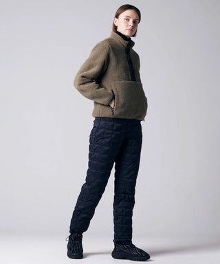 ダークベージュ×ブラック／モデル身長 171cm／着用サイズ XS