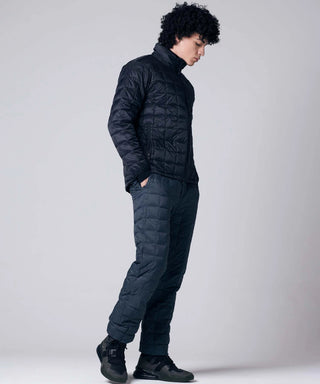 ブラック／モデル身長 180cm／着用サイズ L
