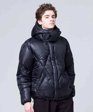 ダークネイビー／モデル身長 182cm／着用サイズ 1 (M-L)
