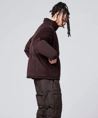 ダークブラウン／モデル身長 181cm／着用サイズ L
