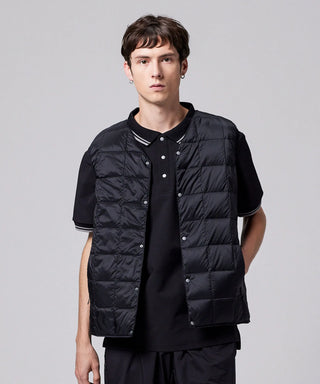 ブラック／モデル身長 178cm／着用サイズ L