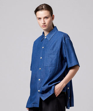 インディゴデニム／モデル身長 169cm／着用サイズ S