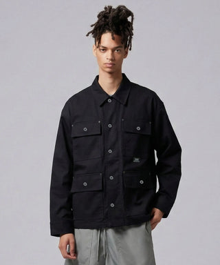 ブラック／モデル身長 181cm／着用サイズ L