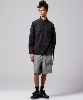 ブラック／モデル身長 181cm／着用サイズ L